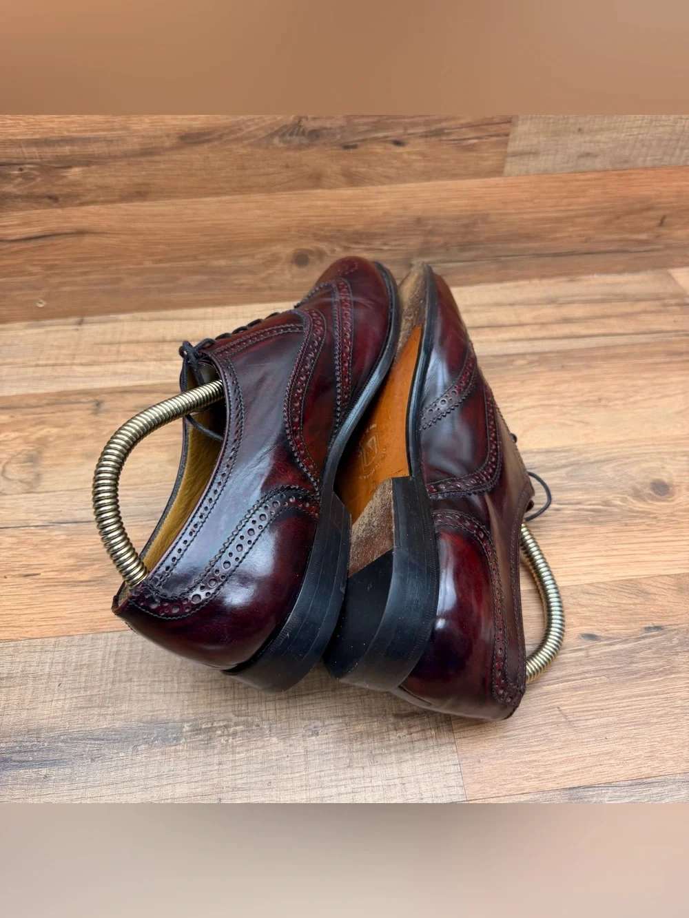 Nordstrom men 8W dark red Oxford Brogue Burgundy Dress Shoes Made In Italy